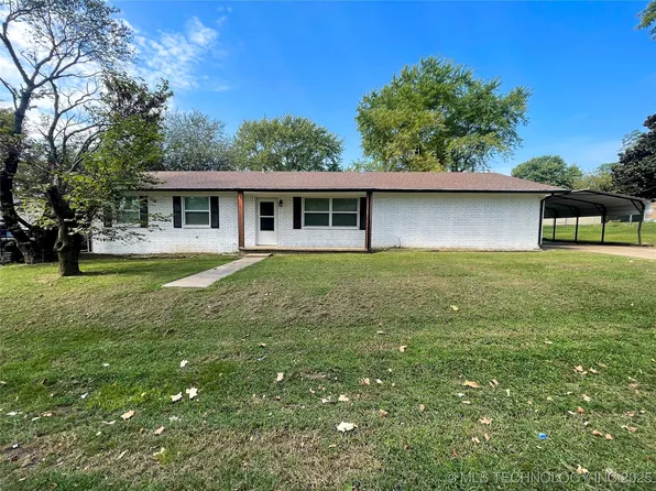 105 Firecracker Ln, Fort Gibson, OK 74434