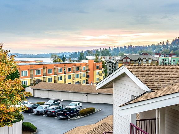 2nd image of 9920 NE 119th St APT 306