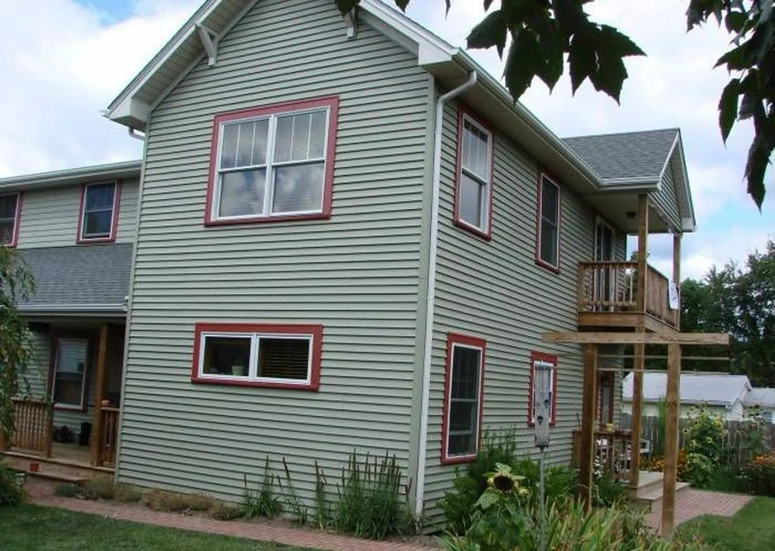 704 Progress St — Photo 1