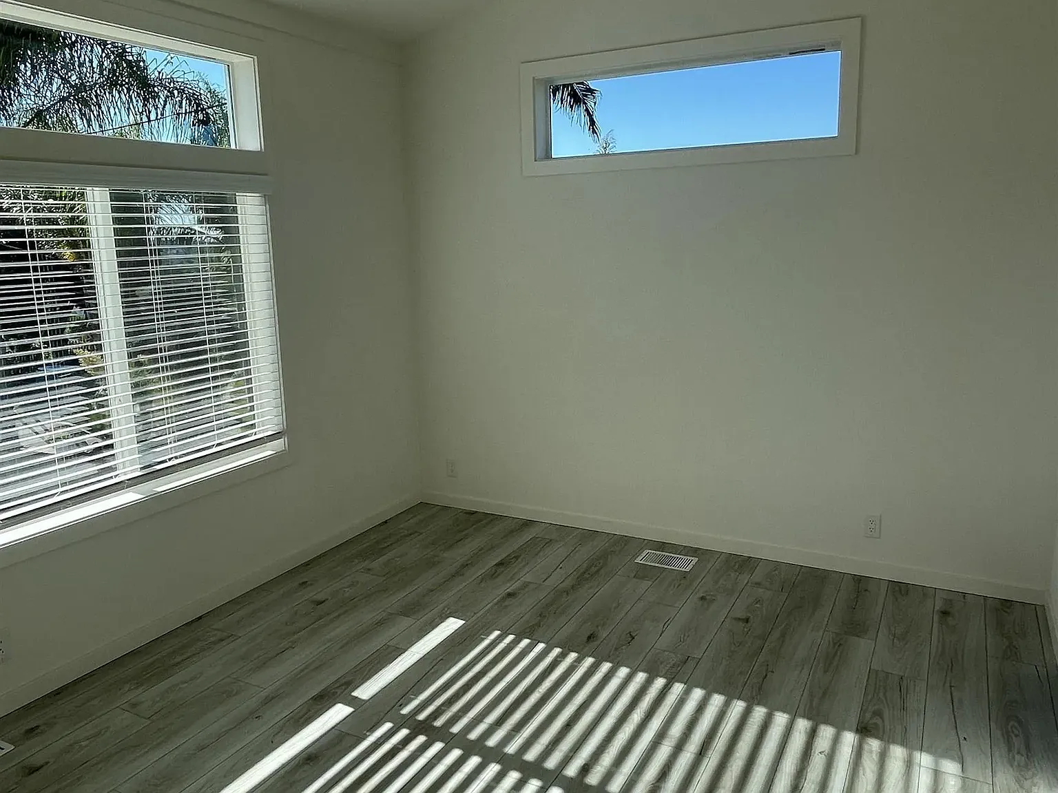 3 bed, 2.0 bath, 1200 sqft, $3,595 — Photo 4