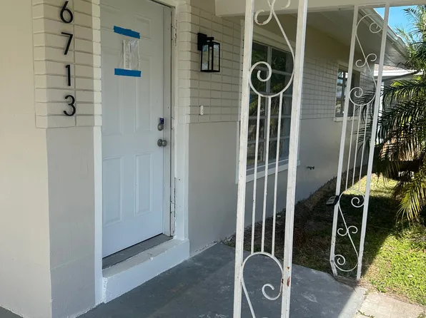 6713 Del Prado Ter, New Port Richey, FL 34652