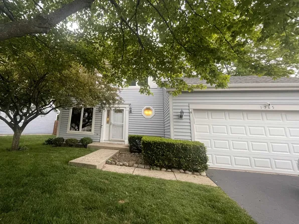 1385 Fountain Green Dr, Crystal Lake, IL 60014