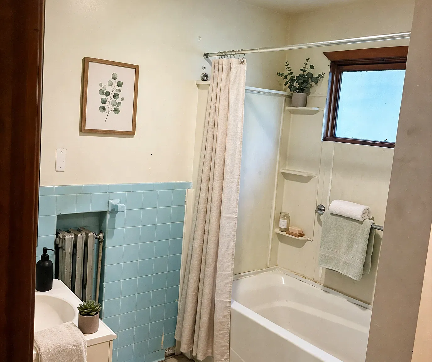 2 bed, 900 sqft, $1,200 — Photo 4