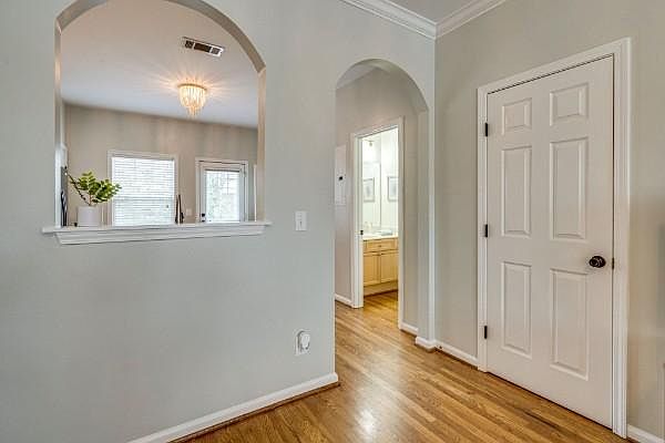 1st image of 510 Cashmere Dr