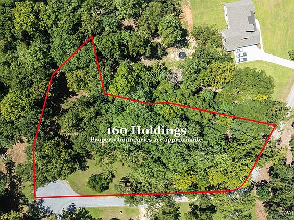 2nd image of 160 Holdings Ln