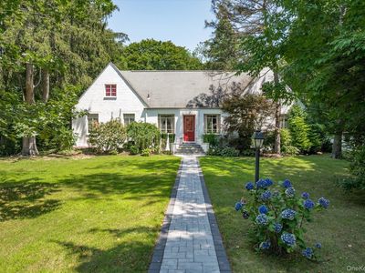 20 Pine Avenue, Huntington Station, NY, 11746