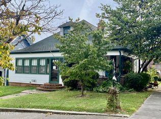 310 N Hill St, Lenoir City, TN 37771