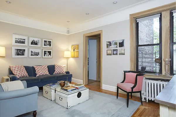 Sold by Stribling | media 5