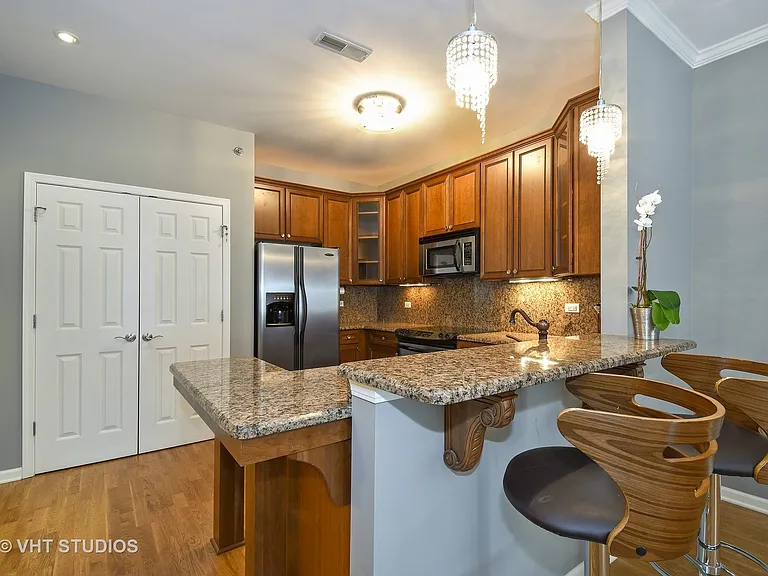 100 E Station St #316 — Photo 6