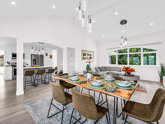 2nd image of 4254 Caddy Rd