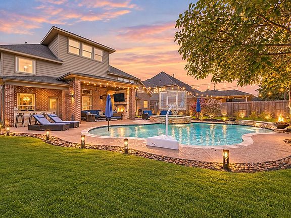 5th image of 2433 Prairie Mist Ln