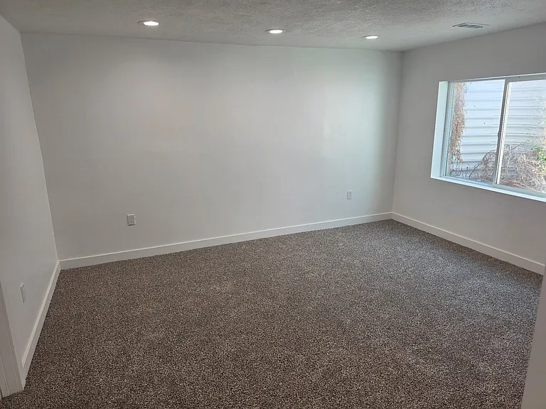 5092 E Lone Star Ln — Photo 12