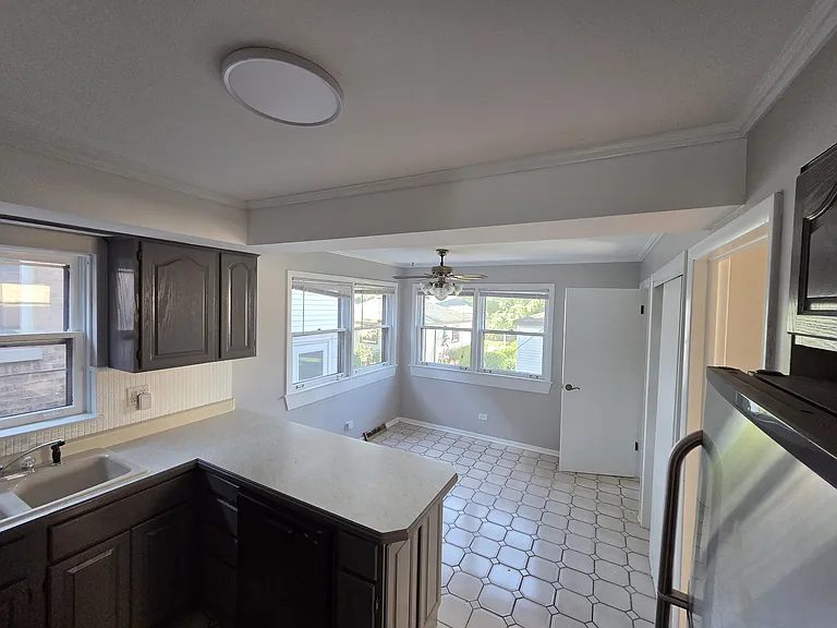 5906 Capulina Ave — Photo 4