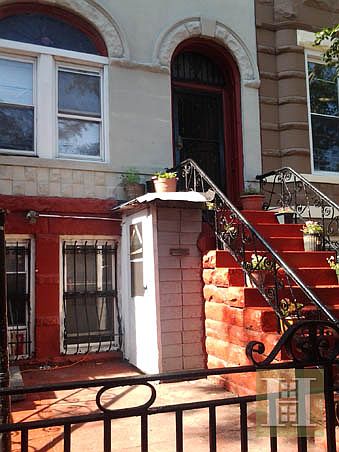 2nd image of 395 Bainbridge St