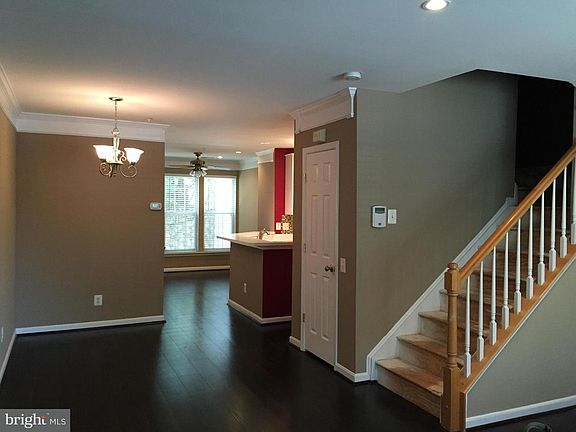 2nd image of 12753 Fair Crest Ct