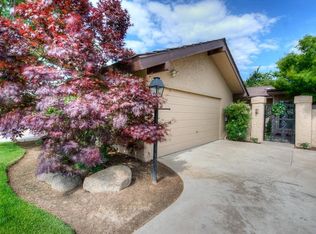 458 W San Ramon Ave, Fresno, CA 93704