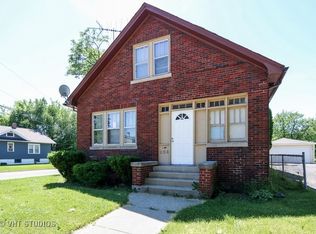 524 N Butrick St, Waukegan, IL 60085