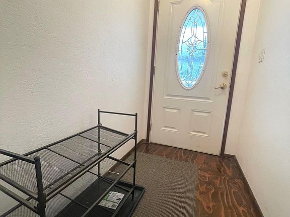 4th image of 3330 Mink Ln