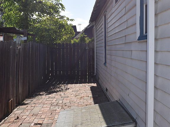 5th image of 947 8th St