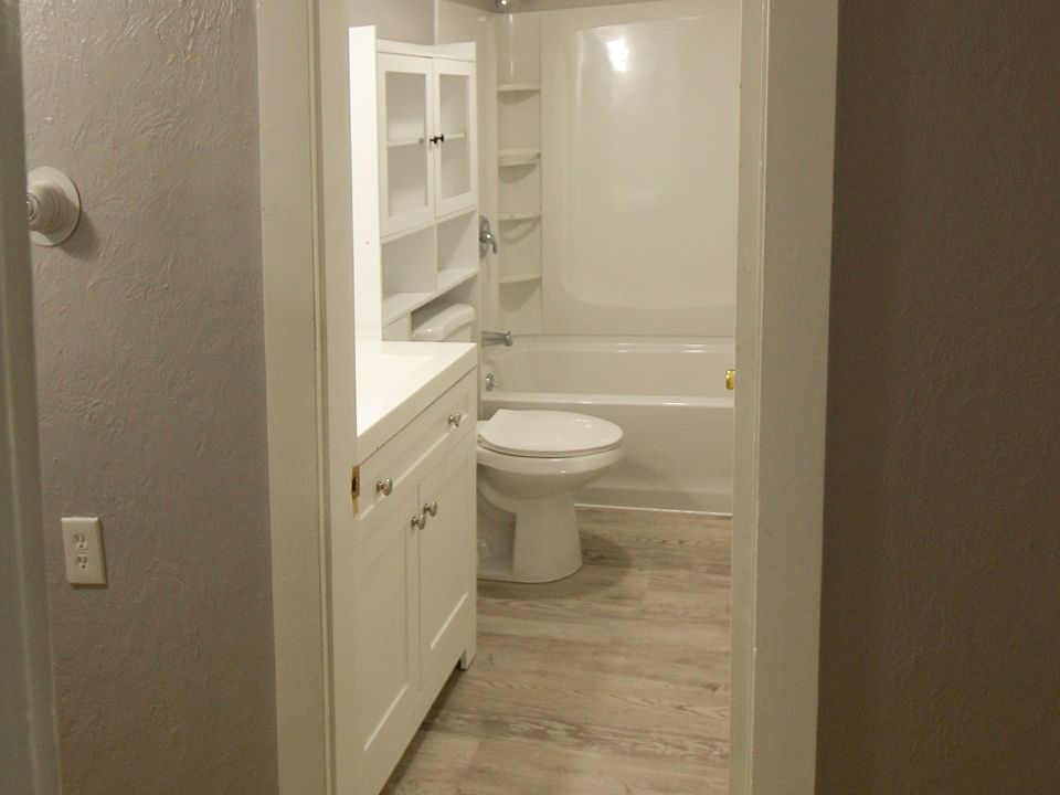 1st image of 125 Bow St #2