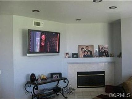 2nd image of 2306 Avenida Cabrillo