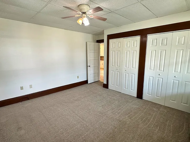 288 W Main St — Photo 17