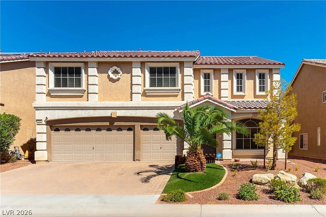 5 bed, 3.0 bath, 4027 sqft, $3,595 — Photo 1