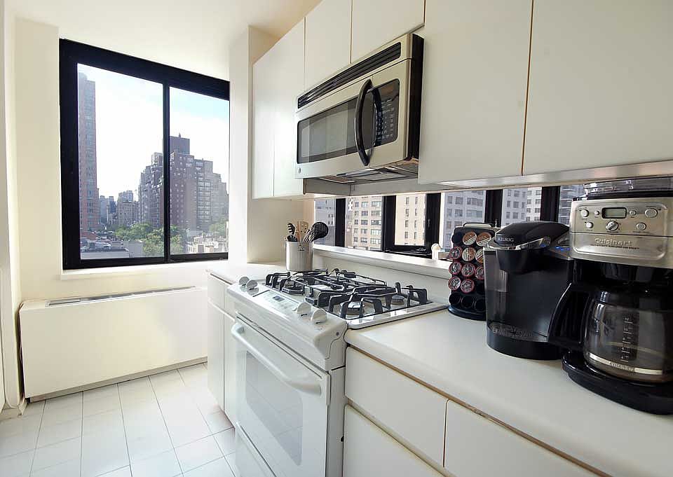 1st image of 300 E 62nd St APT 802