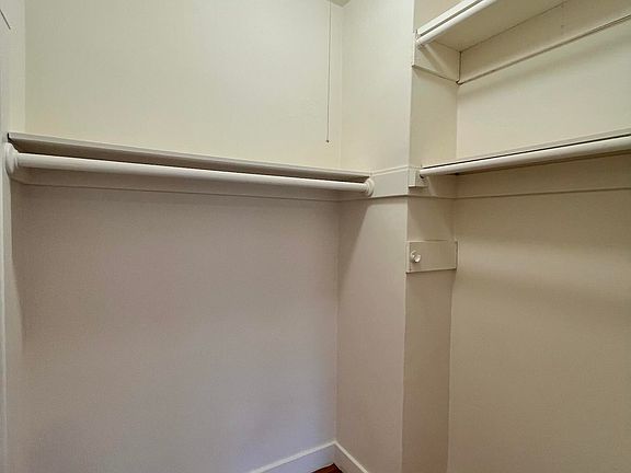 5th image of 2940 Van Ness Ave APT 8