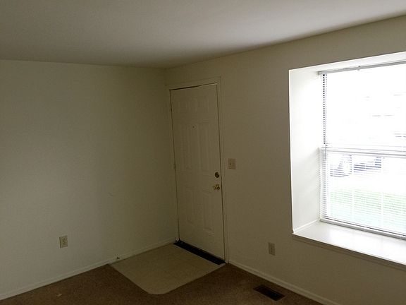 2nd image of 7578 Mount Whitney St