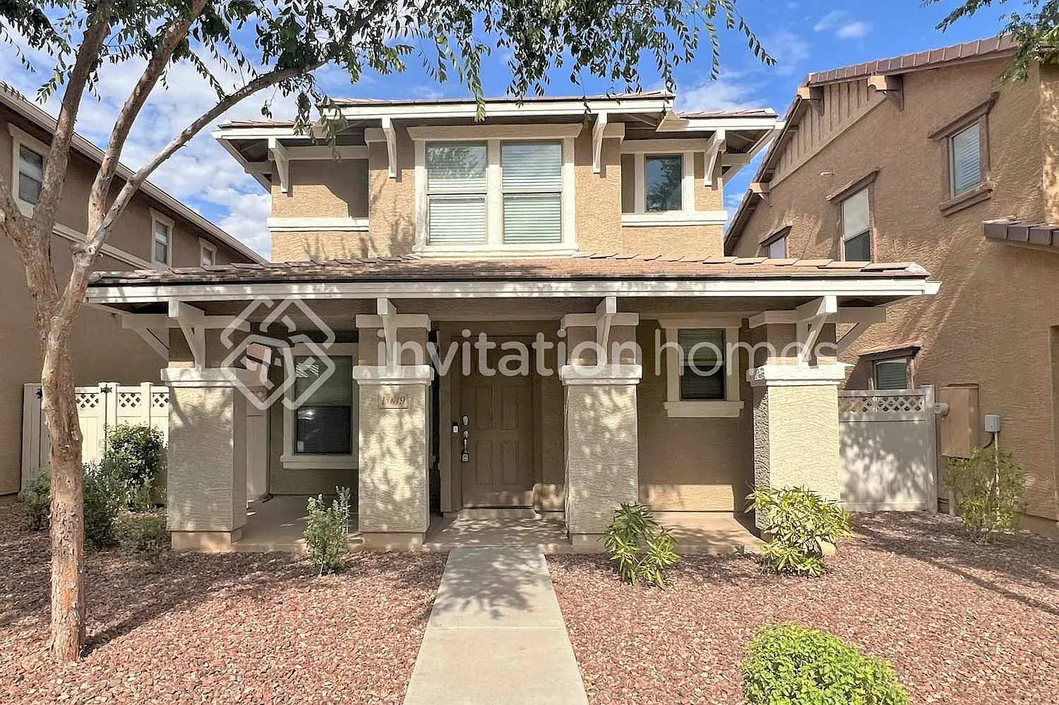 1039 S Deerfield Ln Gilbert, AZ 85296 — Photo 1