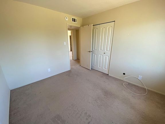 3rd image of 2221 Greendale Dr