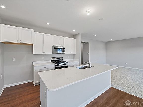 4th image of 4324 Forestedge St