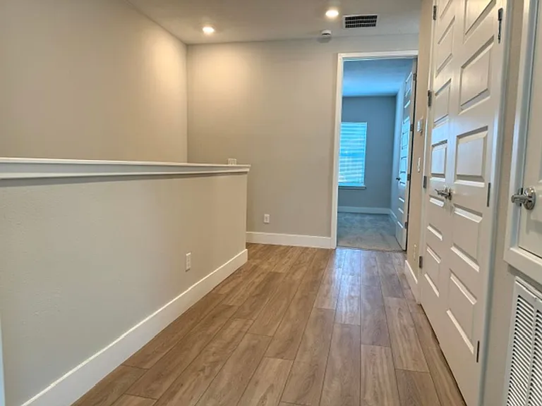 7825 Spectrum Dr — Photo 18