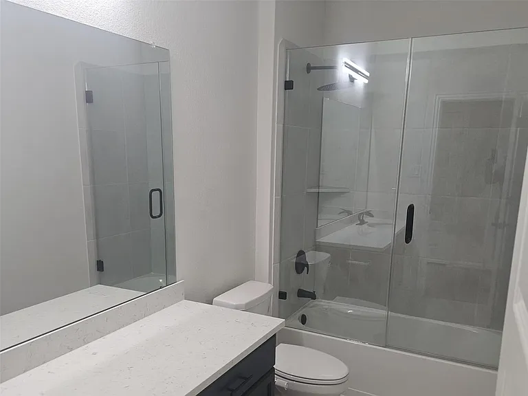 15019 Crown Manor Dr — Photo 20