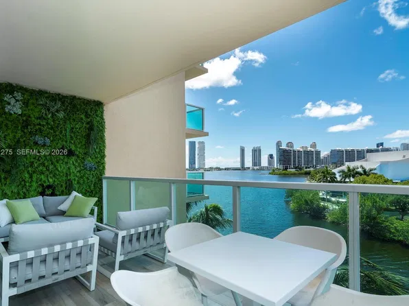 3300 NE 190th St #516, Miami, FL 33180