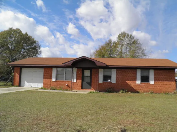 402 Wallace St, Opp, AL 36467