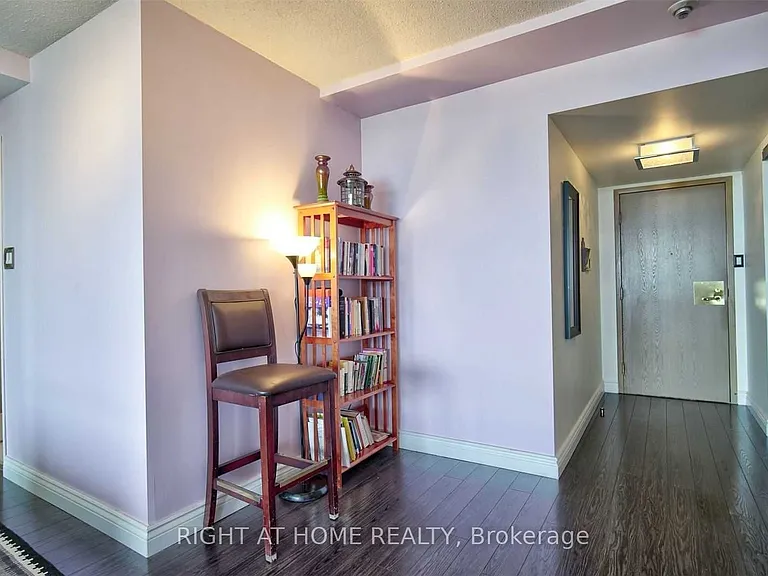 3233 Eglinton Ave E #1406 — Photo 26
