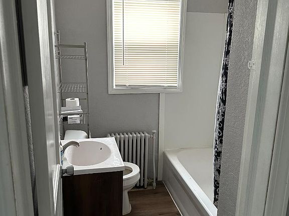 Unit Photo