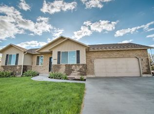 1460 N Avon Ln, Idaho Falls, ID 83401