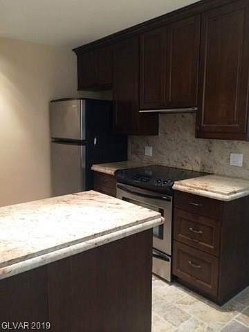 1st image of 3125 Pinehurst Dr APT C