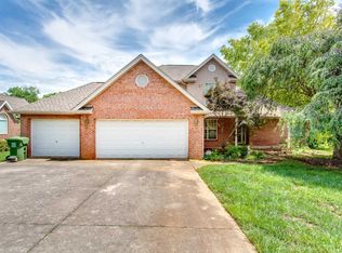 4852 Shannon Run Dr, Knoxville, TN 37918