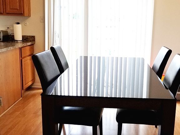 4th image of 8124 Park Crest Dr
