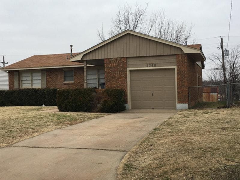 1st image of 2340 NW 35th St