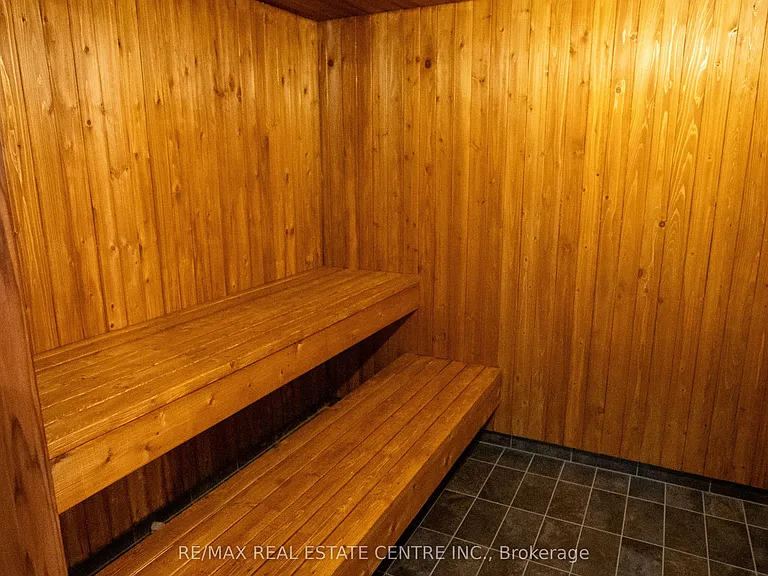1100 Caven St #704 — Photo 24