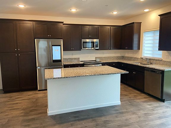 3rd image of 12198 Encanto Way