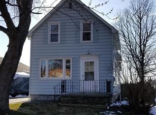 860 Borden Rd, Cheektowaga, NY 14227