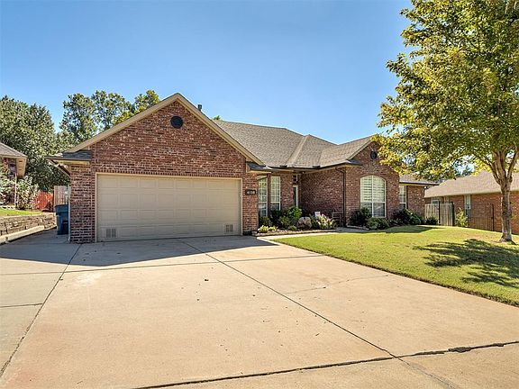 3rd image of 4108 Eaton Pl