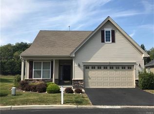 38 Juniper Cir, Middletown, NY 10940