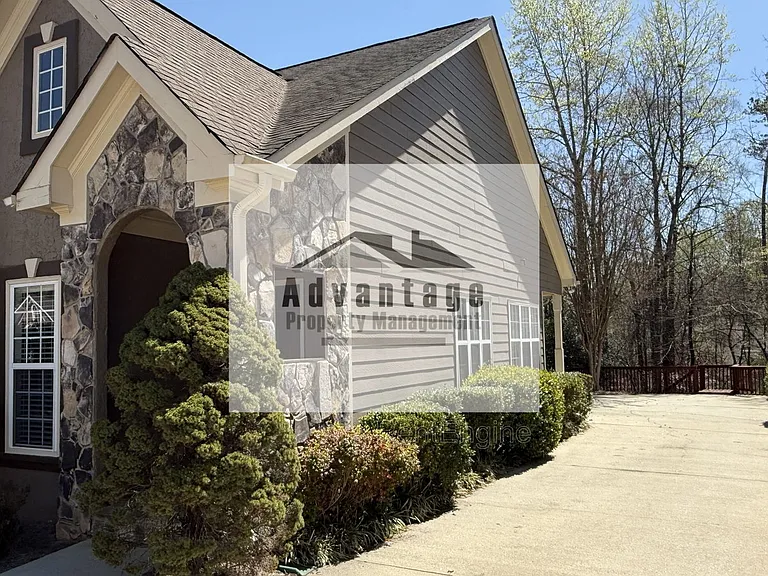 204 Pickets Row — Photo 20